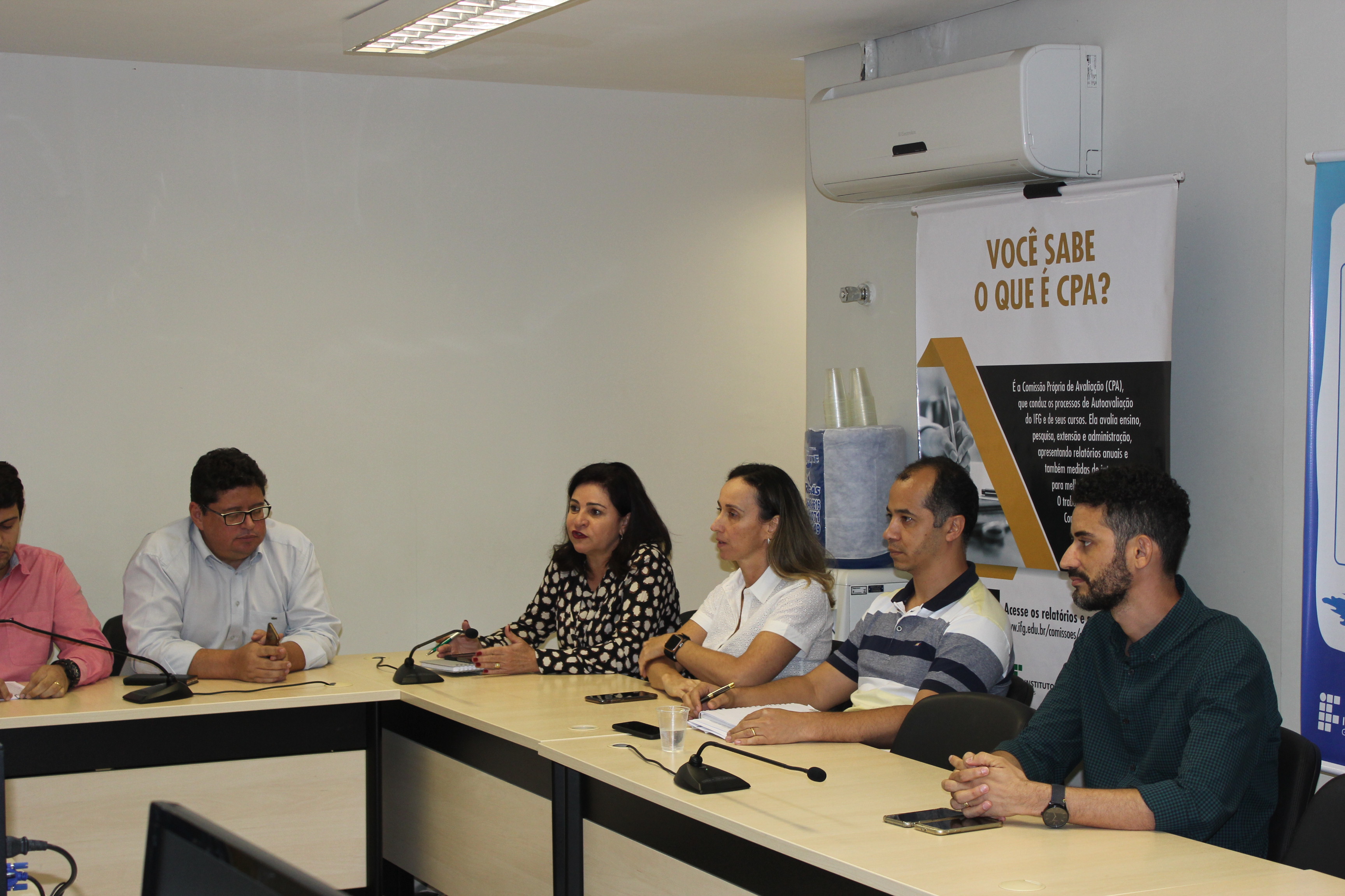 Foto da visita da comissão de recredenciamento institucional do IFG