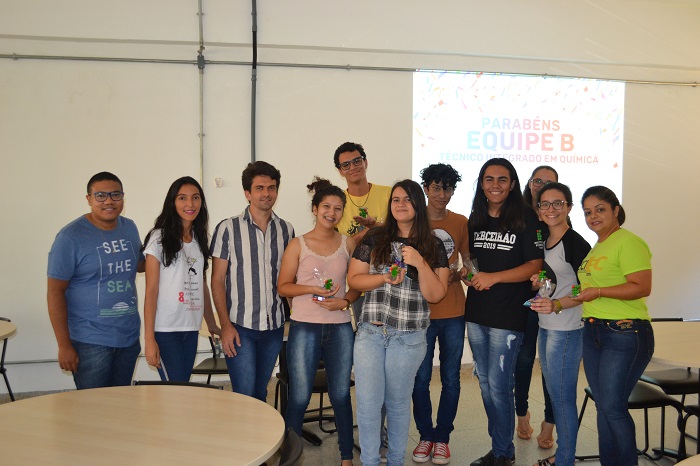 Participantes da Gincana durante a premiação