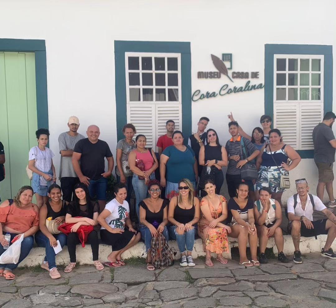 Estudantes das turmas de EJA durante visita técnica à Cidade de Goiás