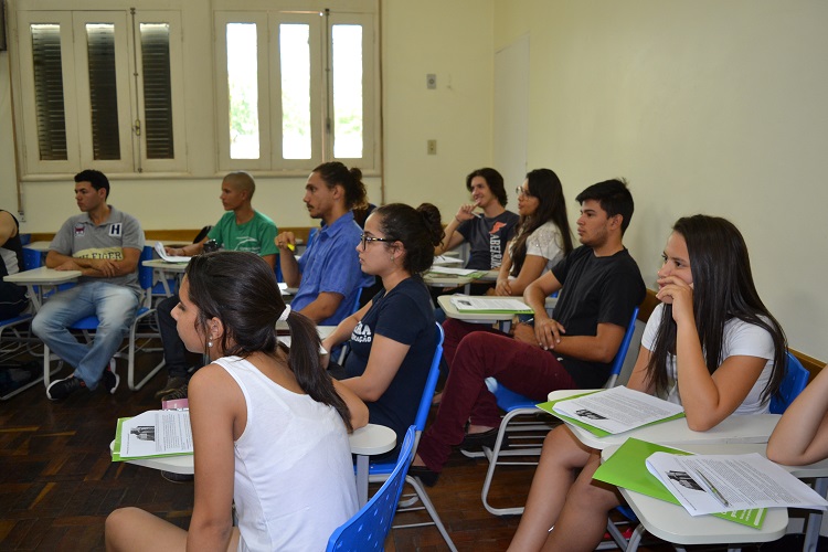 Participantes receberam material informativo sobre marketing pessoal