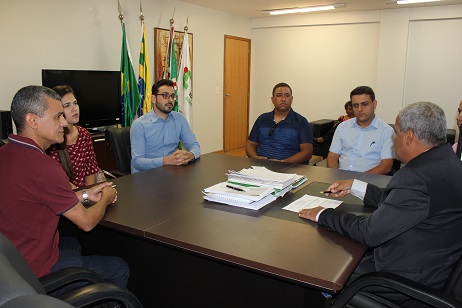 Posse realizada no gabinete da Reitoria